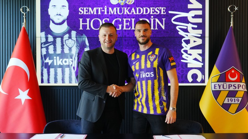 Eyüpspor bir transfer daha açıkladı: Nihad Mujakic