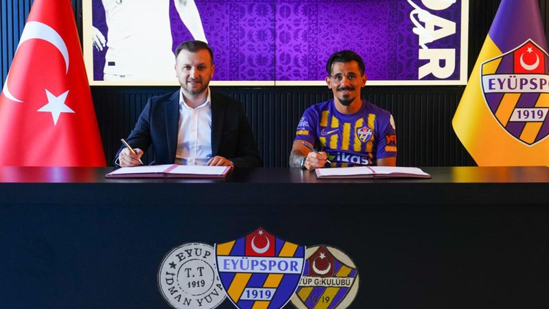 Eyüpspor, Serdar Gürler'i kadrosuna kattı