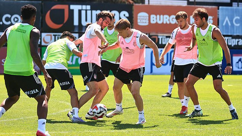 Beşiktaş yeni sezon hazırlıklarına tesislerde devam etti