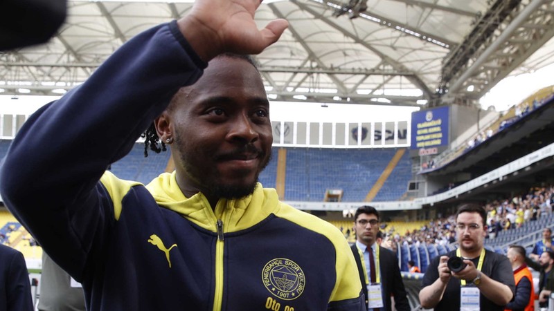 Osayi-Samuel, Fenerbahçe'ye veda etti