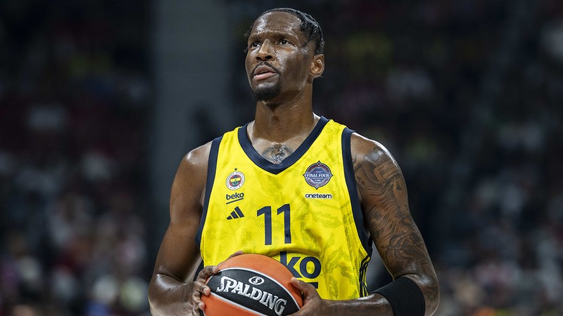 Nigel Hayes-Davis'ten Fenerbahçe'ye veda paylaşımı