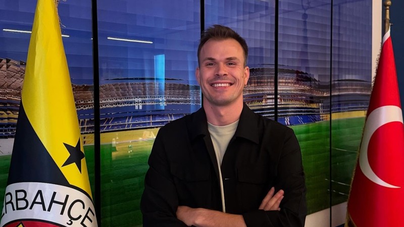 Okan Özkan, 7 yıl sonra Fenerbahçe'den ayrıldı