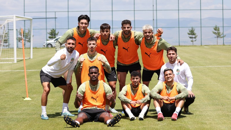 Alanyaspor yeni sezon hazırlıklarına Erzurum’da başladı