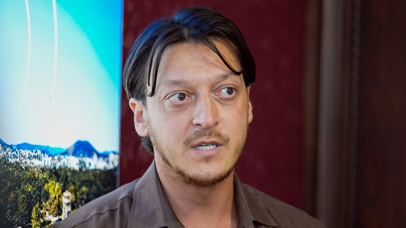 Mesut Özil, kuracağı akademide dünya çapında futbolcular yetiştirmeyi hedefliyor