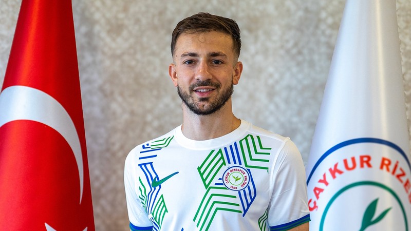 Rizespor Halil Dervişoğlu transferini açıkladı