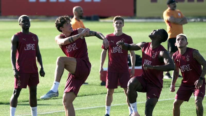 Icardi döndü! Galatasaray'da 4 futbolcu idmana katılmadı