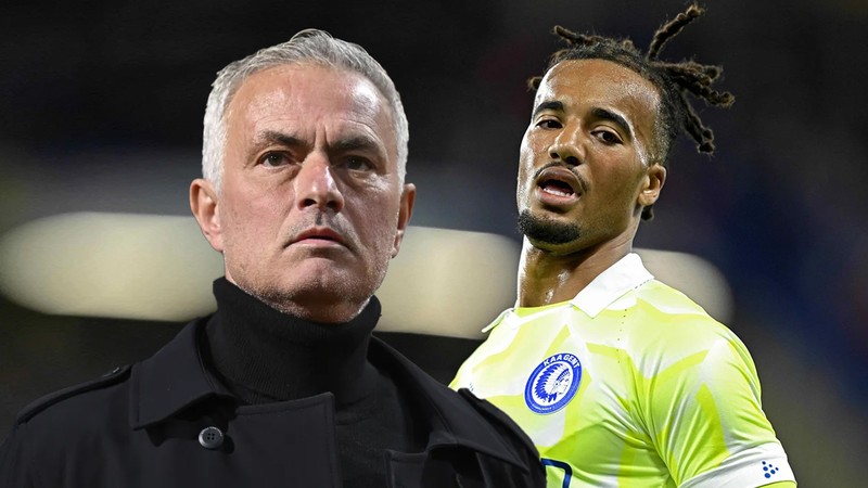 Bu sefer Acrhie Brown için devreye girdi! "Alo, ben Mourinho"