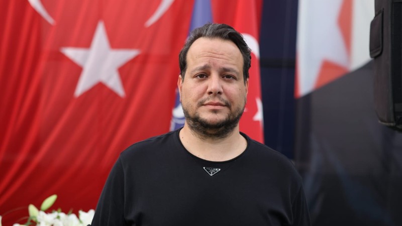 Sarıyer'in başkanı Emre Yaldız oldu