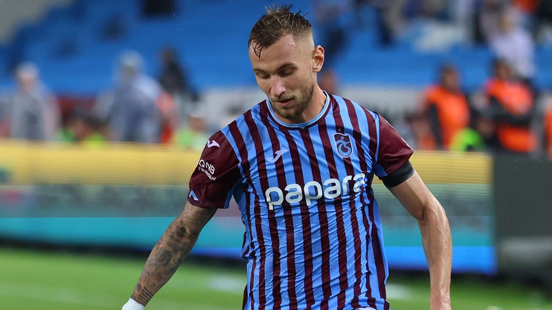 Trabzonspor'da ayrılık! Eyüpspor'da kiralık oynayacak