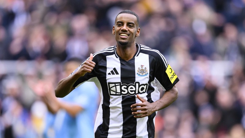 Liverpool Alexander Isak için Newcastle United'ın kapısını çaldı