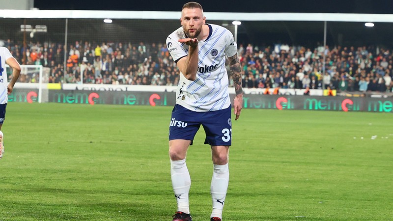Fenerbahçe Skriniar'ı 6 milyon euro maaşla bitirdi