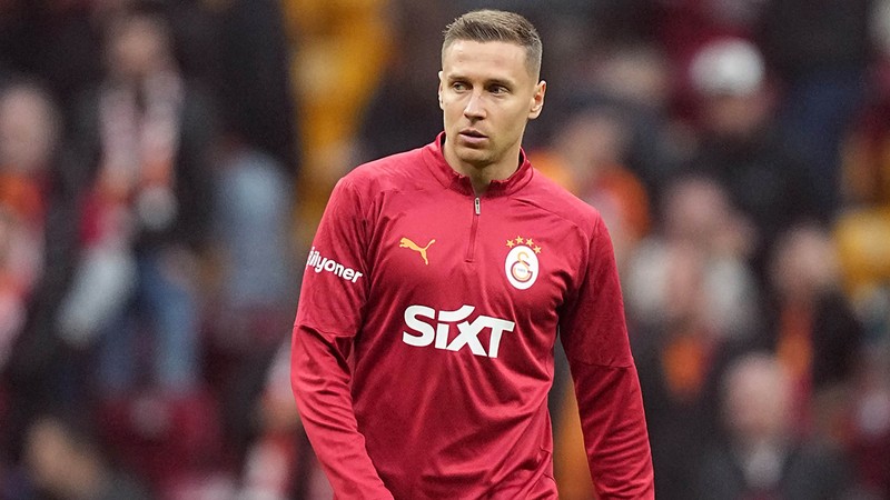 Galatasaray'da Frankowski ile ayrılık yakın! Menajeri İstanbul'a geldi