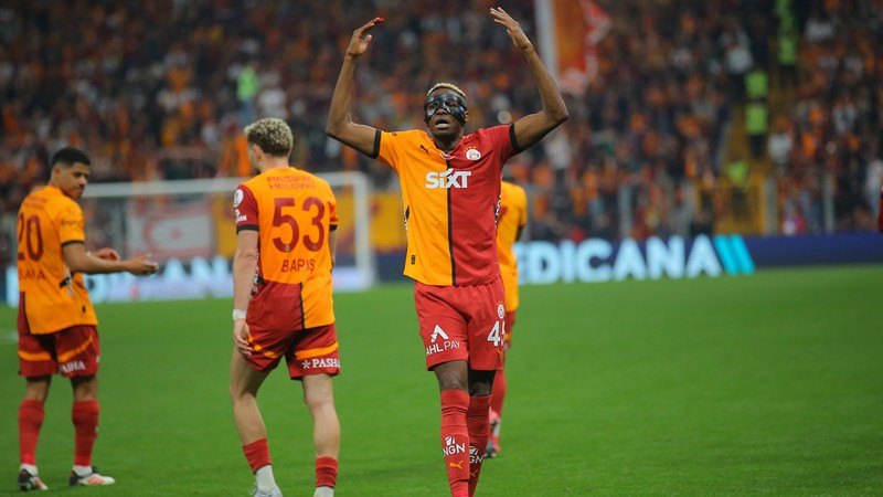 Galatasaray’da transfer ve finansal planlamada yoğun mesai