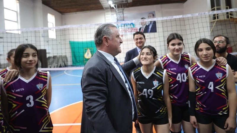 Bakan Bak: Dünyadaki en yeni ve modern tesislere sahibiz
