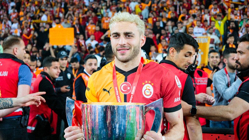 Barış Alper Yılmaz'dan transfer açıklaması: İkisinde de oynamayı tercih ederim!