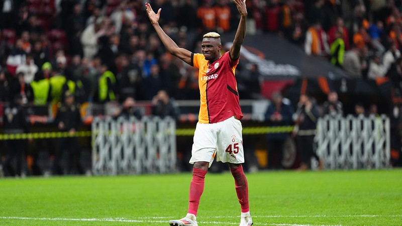 Victor Osimhen'in bonservis ücreti ve sözleşme şartları ortaya çıktı