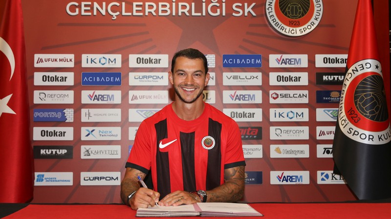 Gençlerbirliği Pedro Pereira'yı transfer etti