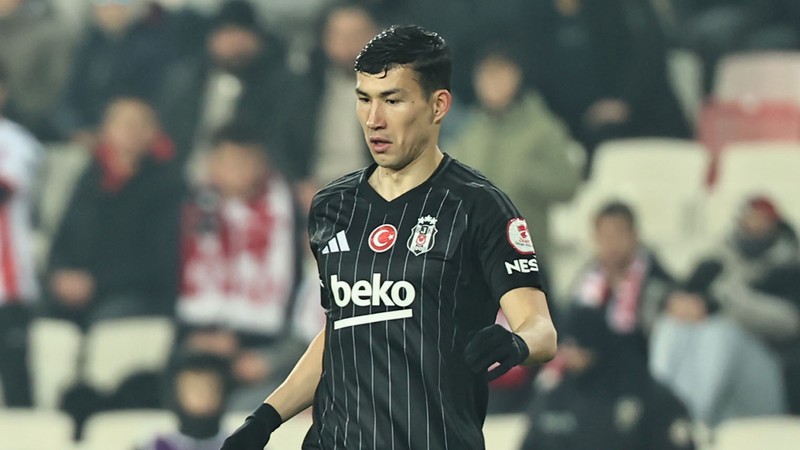 Bahtiyar Zaynutdinov, Dinamo Moskova'ya transfer oldu