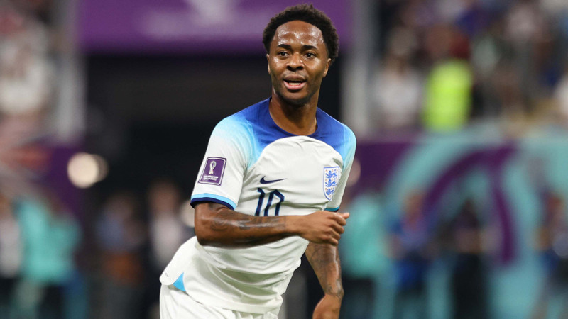 Chelsea Raheem Sterling ile yolları ayırmak istiyor