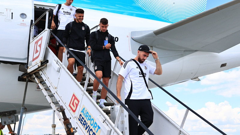 Beşiktaş kafilesi Shakhtar Donetsk maçı için Polonya'ya ulaştı