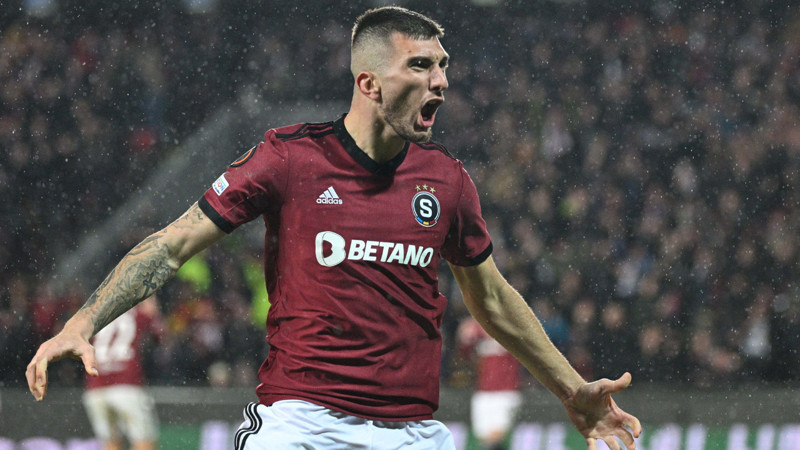 Kayserispor 24 yaşındaki kanat forvet Indrit Tuci ile söz kesti
