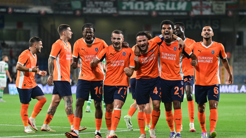 MAÇ ÖZETİ | Başakşehir 4-0 Cherno More (Konferans Ligi)