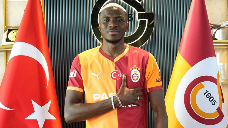 Dursun Özbek'ten Osimhen önemli! 80 milyon euroluk ödemede işi şansa bırakmadı
