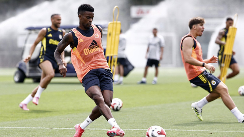 Fenerbahçe, Feyenoord maçının hazırlıklarını sürdürdü