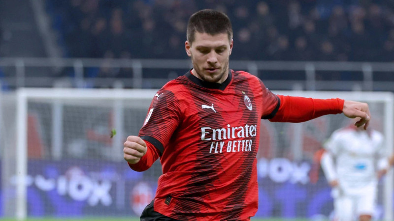 Adı Beşiktaş, Galatasaray ve Trabzonspor ile geçen Luka Jovic Yunanistan yolcusu