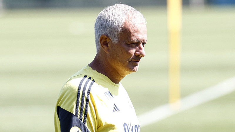 Fenerbahçe'nin Feyenoord maçı kadrosu belli oldu! 5 eksik