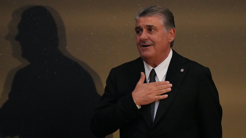 Serdal Adalı transferde isim verdi: Beklediğinize değecek! Kısa sürede bitebilir