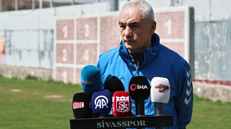 Rıza Çalımbay: Irak'tan teklif geldi ama oralar bize göre değil