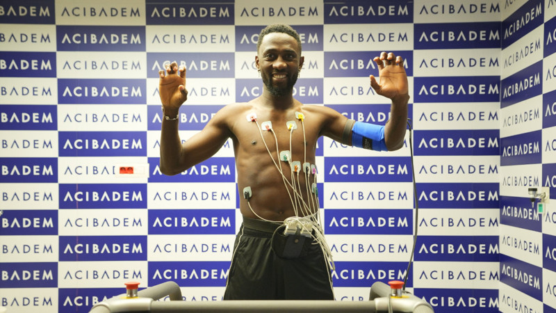 Wilfred Ndidi Beşiktaş'ta sağlık kontrolünden geçti