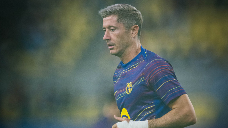 Barcelona'da Lewandowski sakatlandı