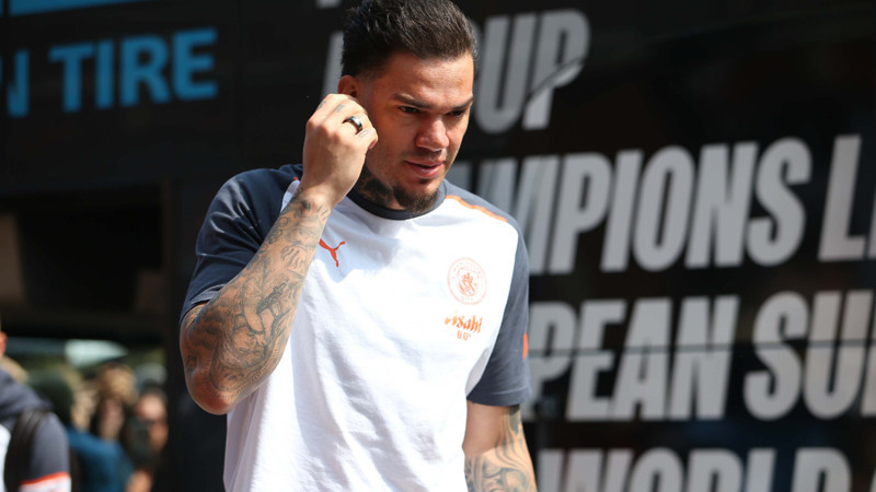Okan Buruk Ederson'la görüştü! Manchester City Galatasaray'dan 20 milyon euro istedi
