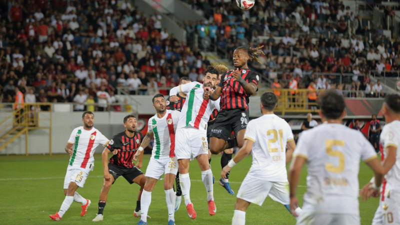 Amedspor'dan hakem tepkisi: Aynısını Eze 5 kez yaptı