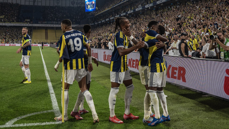 MAÇ ÖZETİ | Fenerbahçe 5-2 Feyenoord (Şampiyonlar Ligi)