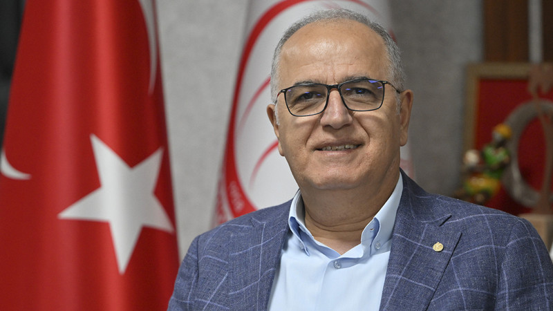 Voleybol Federasyonu Başkanı Üstündağ'dan Santarelli sözleri: Hocamızın arkasındayız
