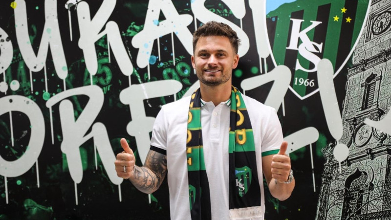 Kocaelispor Karol Linetty'yi kadrosuna kattı