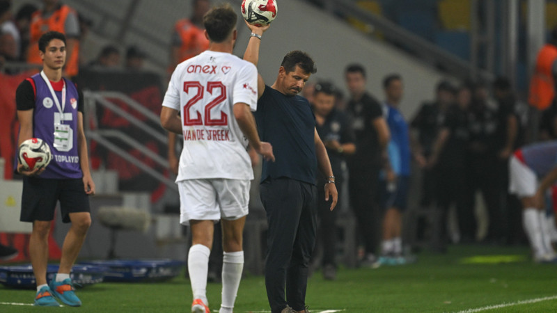 Emre Belözoğlu: Ankaragücü'nün küme düşmesi beni gerçekten üzdü