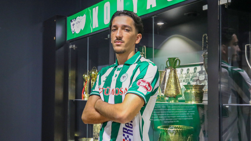 Konyaspor, PSV Eindhoven'dan transfer yaptı