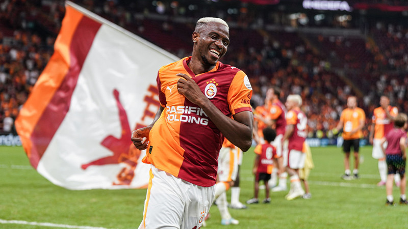 Okan Buruk'tan taraftara Victor Osimhen müjdesi! Kayserispor karşısında...