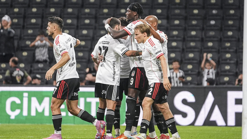 Beşiktaş'ın Lausanne-Sport maçı kamp kadrosu açıklandı