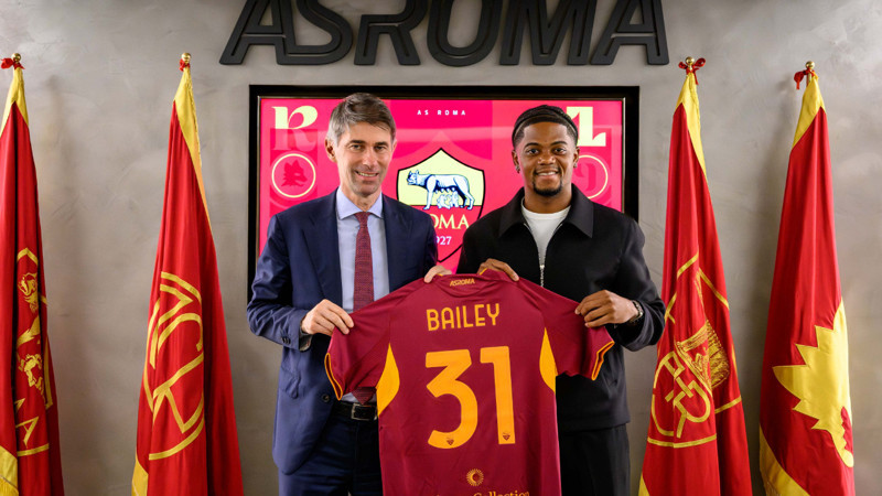 Fenerbahçe ve Beşiktaş'ın transfer listesinde olan Bailey Roma'ya gitti