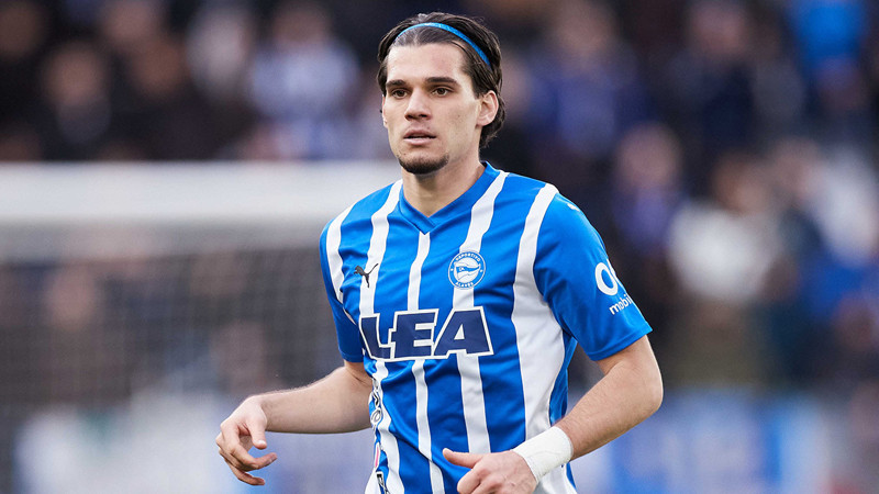 Gheorghe Hagi'nin oğlu Ianis Hagi, Fatih Karagümrük'e imza atıyor