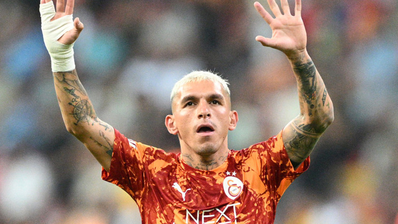 Torreira'dan Kerem Aktürkoğlu'na imalı gönderme: Daima Galatasaray