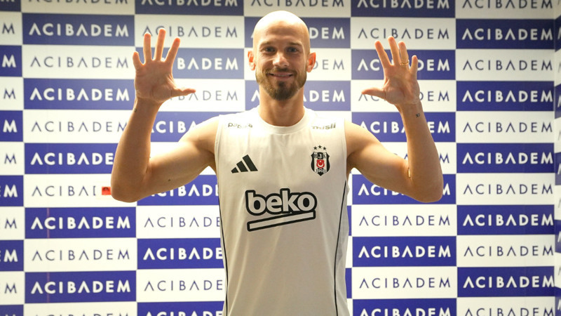 Beşiktaş'ın yeni transferi Cerny, sağlık kontrollerini tamamladı