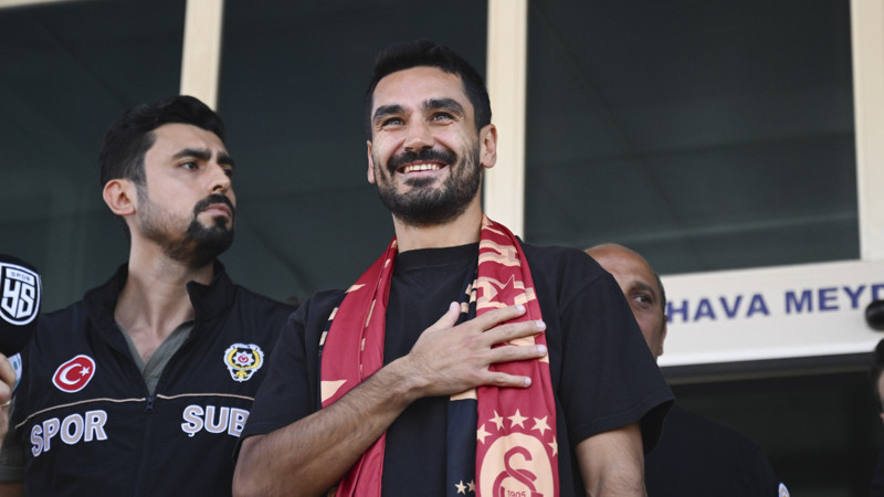 İlkay Gündoğan'ın yıllık ücreti KAP'a bildirildi