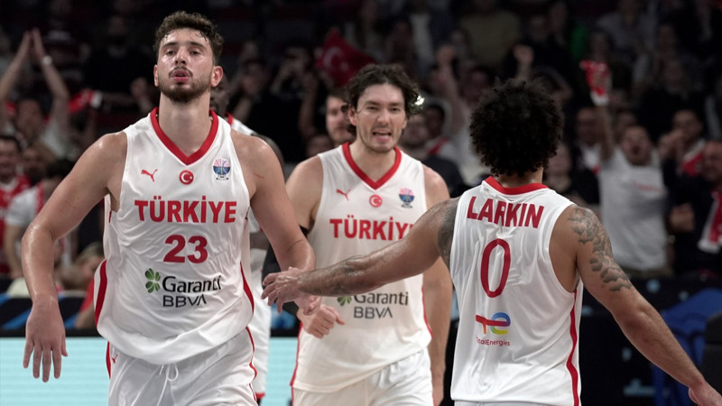 Alperen Şengün, Sırbistan maçına damga vurdu