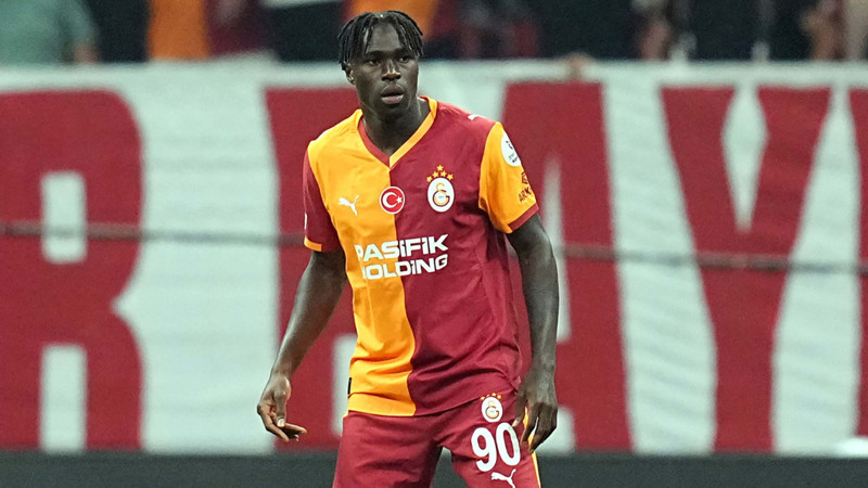 Dursun Özbek'ten Wilfried Singo'nun sözleşmesine 60 milyon euroluk madde